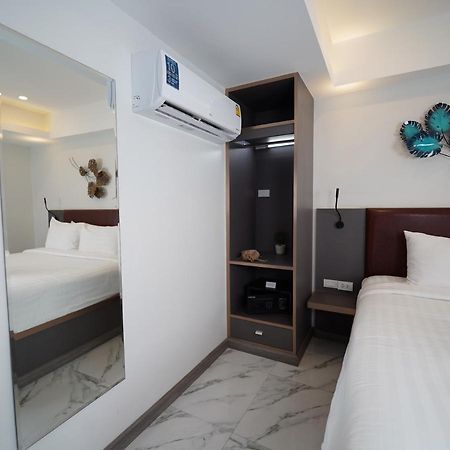 Roomquest Sukhumvit36 Bts Thonglor Bangkok Kültér fotó
