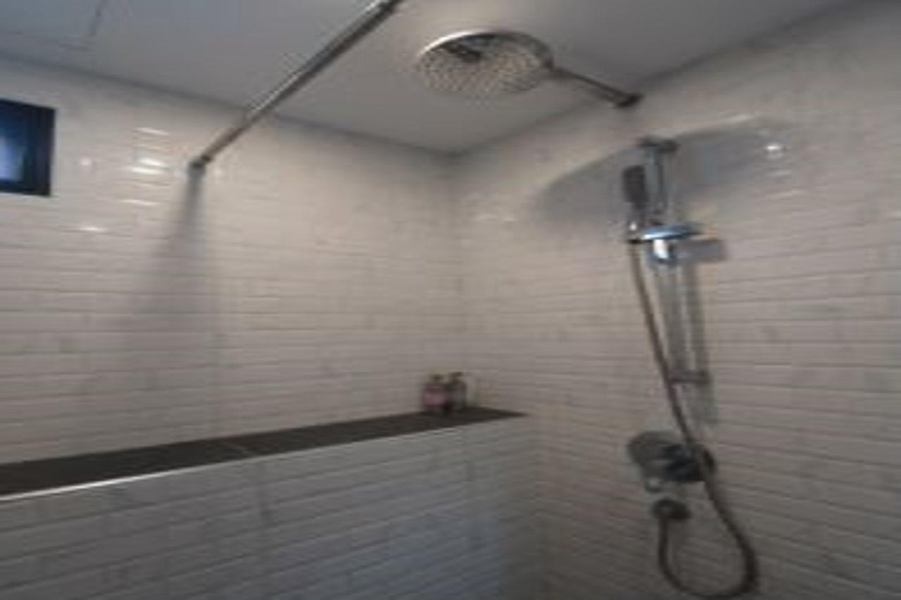 Roomquest Sukhumvit36 Bts Thonglor Bangkok Kültér fotó