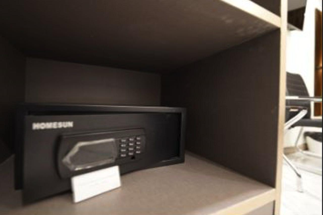 Roomquest Sukhumvit36 Bts Thonglor Bangkok Kültér fotó